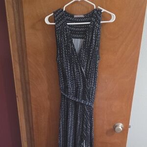 Loveappella Navy and White Sleeveless Wrap Dress